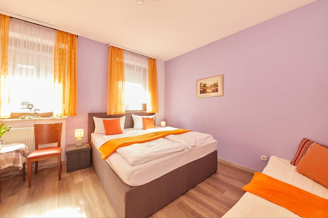 Hotel Zum Dicken Baum Mayen Dış mekan fotoğraf